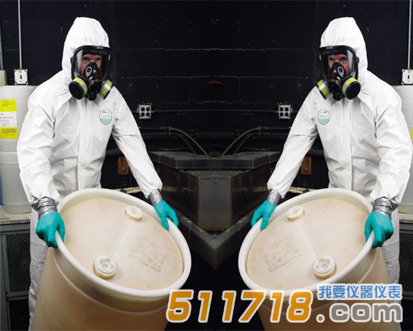 1454552643898992.jpg 法國雷克蘭AMN428E防護服.jpg