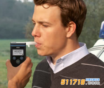 德國Drager Alcotest 6820呼吸酒精檢測儀.png 德國Drager Alcotest 6820呼吸酒精檢測儀.png